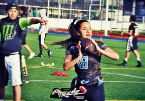 joven-naucalpan-maleta