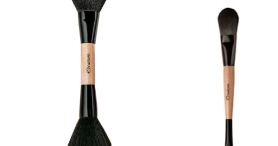 Cómo lavar brochas de maquillaje