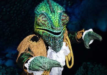 Vadhir Derbez era Camaleón